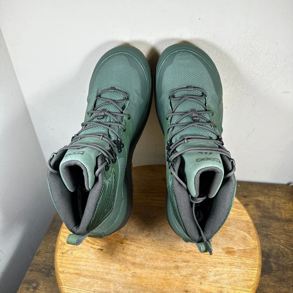 Topo Athletic Trailventure 2 WP Mens 15 Dark Green Clay Hiking Boots M054